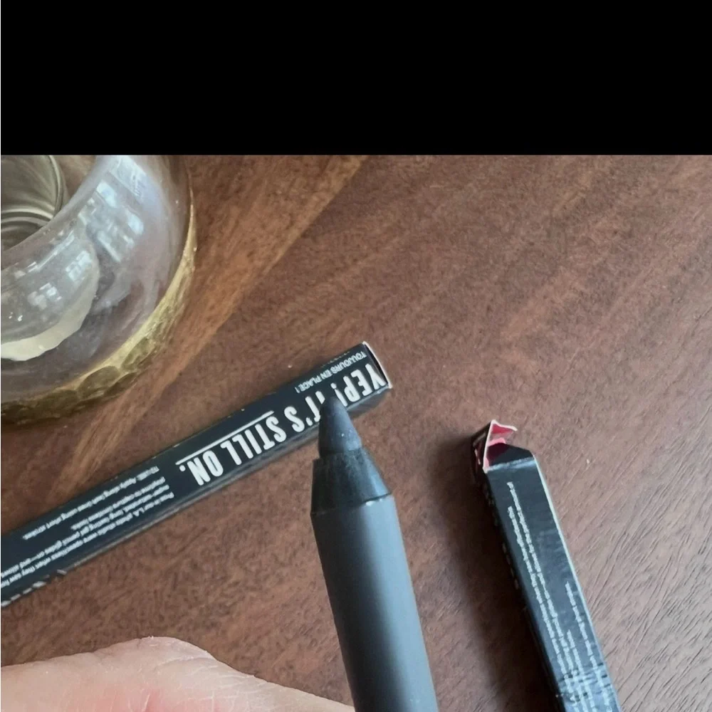 NEW  2 Smashbox Always On Gel full size Liner Pencils— Shark (Black/Grey)